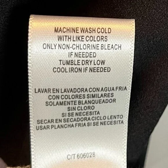 ⭐️ NWT- Purple Gabby Skye Floral Print Sleeveless Size 4 Dress - Picture 9 of 9